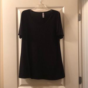 LuLaRoe Perfect T